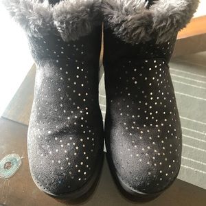 Girls cat and jack slip on boots sz. 13